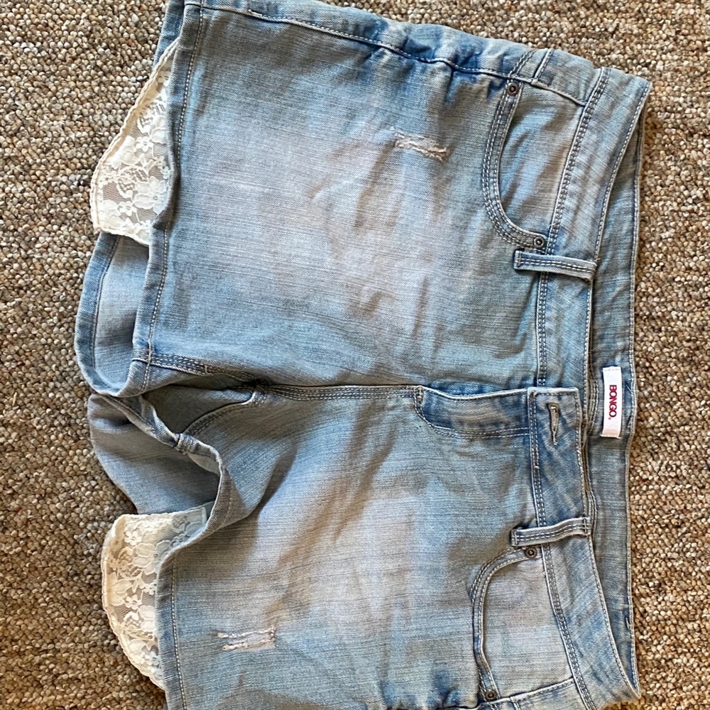 Denim Shorts With lace pockets